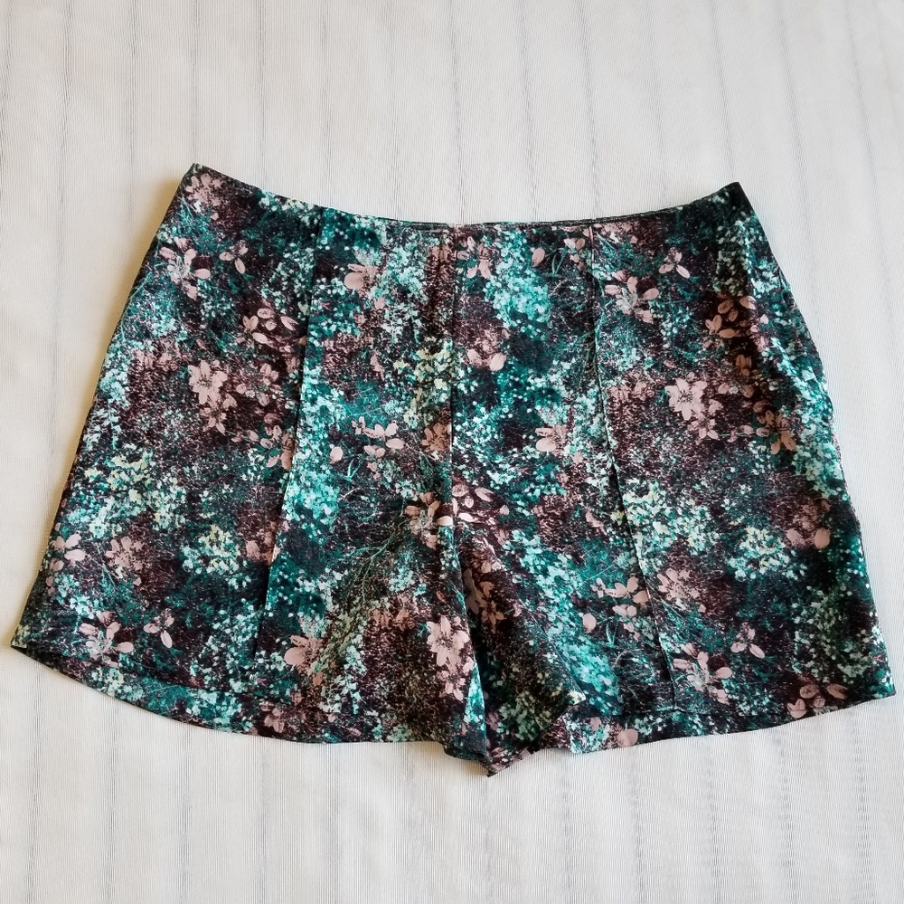 H&M Floral Shorts